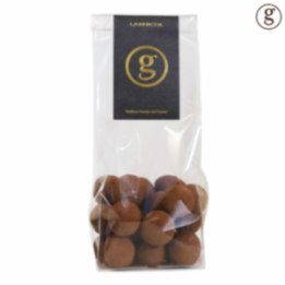 Noisettes enrobées de chocolat au lait