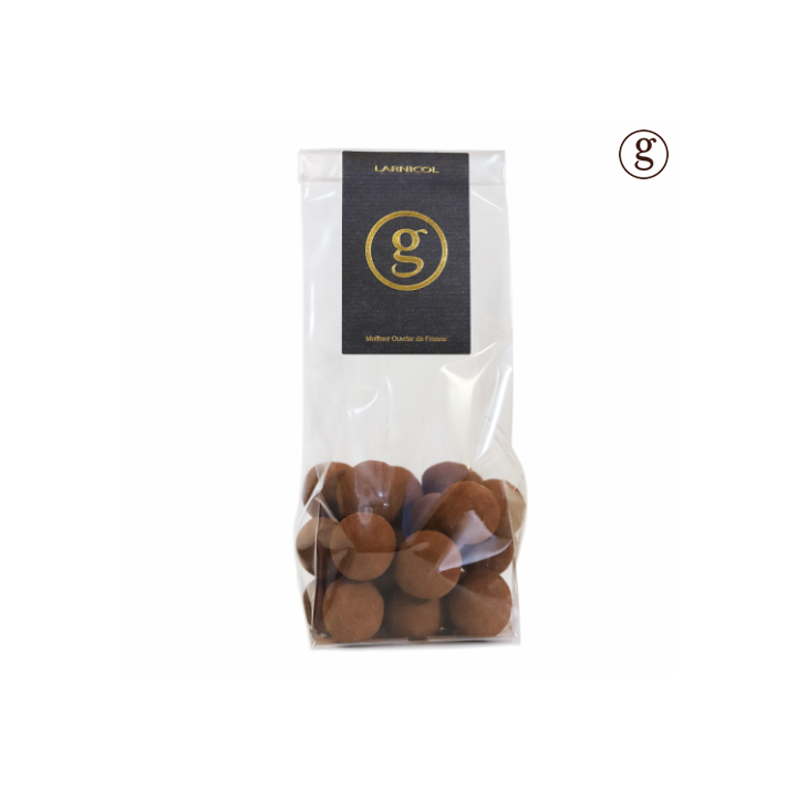Noisettes enrobées de chocolat au lait